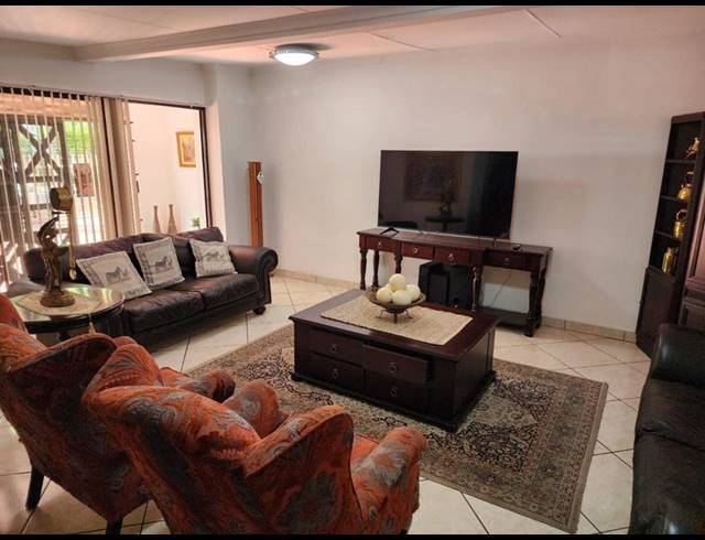 6 BEDROOM HOUSE FOR SALE IN VANDERBIJLPARK SE 3